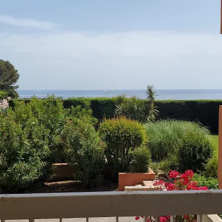 Apartment Saint-raphael La Peguiere Face A La Vue Saint-Raphaël