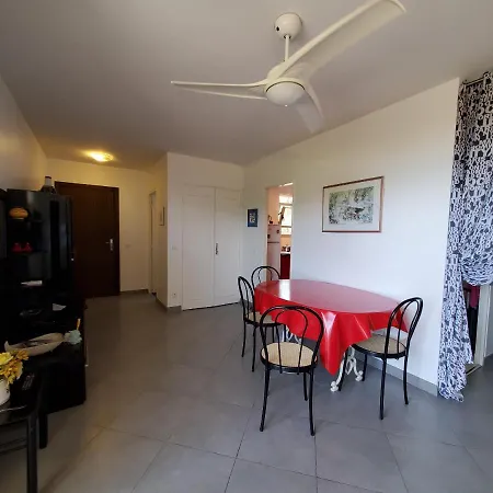 Saint-raphael La Peguiere Face A La Vue Apartment